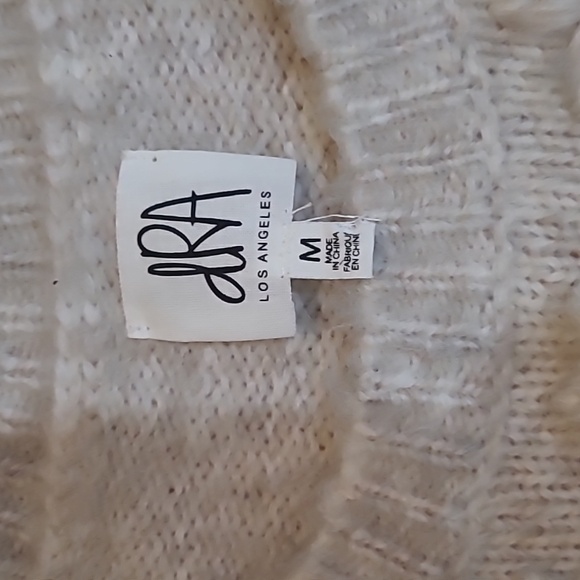 dRA women's size medium sweater - Picture 2 of 7